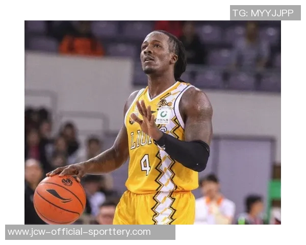 官方:福特森因朝裁判吐口水将被停赛一场 官方:福特森因朝裁判吐口水将被停赛一场