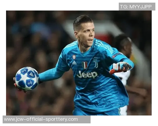 什琴斯尼:最怕的前锋是鲁尼;莱万踢10个点球我能扑出两个 什琴斯尼:最怕的前锋是鲁尼;莱万踢10个点球我能扑出两个