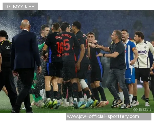 弗里克西甲场均积分2.36,执教50+场主帅中仅次于瓜帅和穆帅 弗里克西甲场均积分2.36,执教50+场主帅中仅次于瓜帅和穆帅